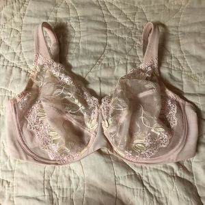 Wacoal Pink Lace Bra in 38DDD